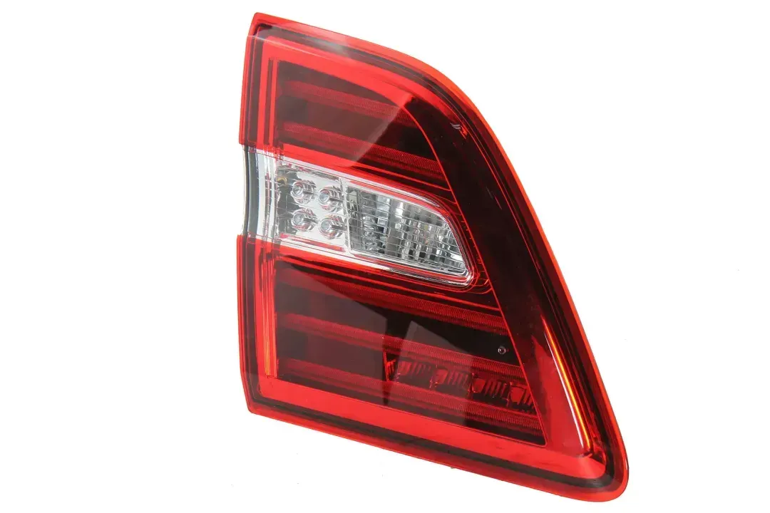a1669068701   reat light